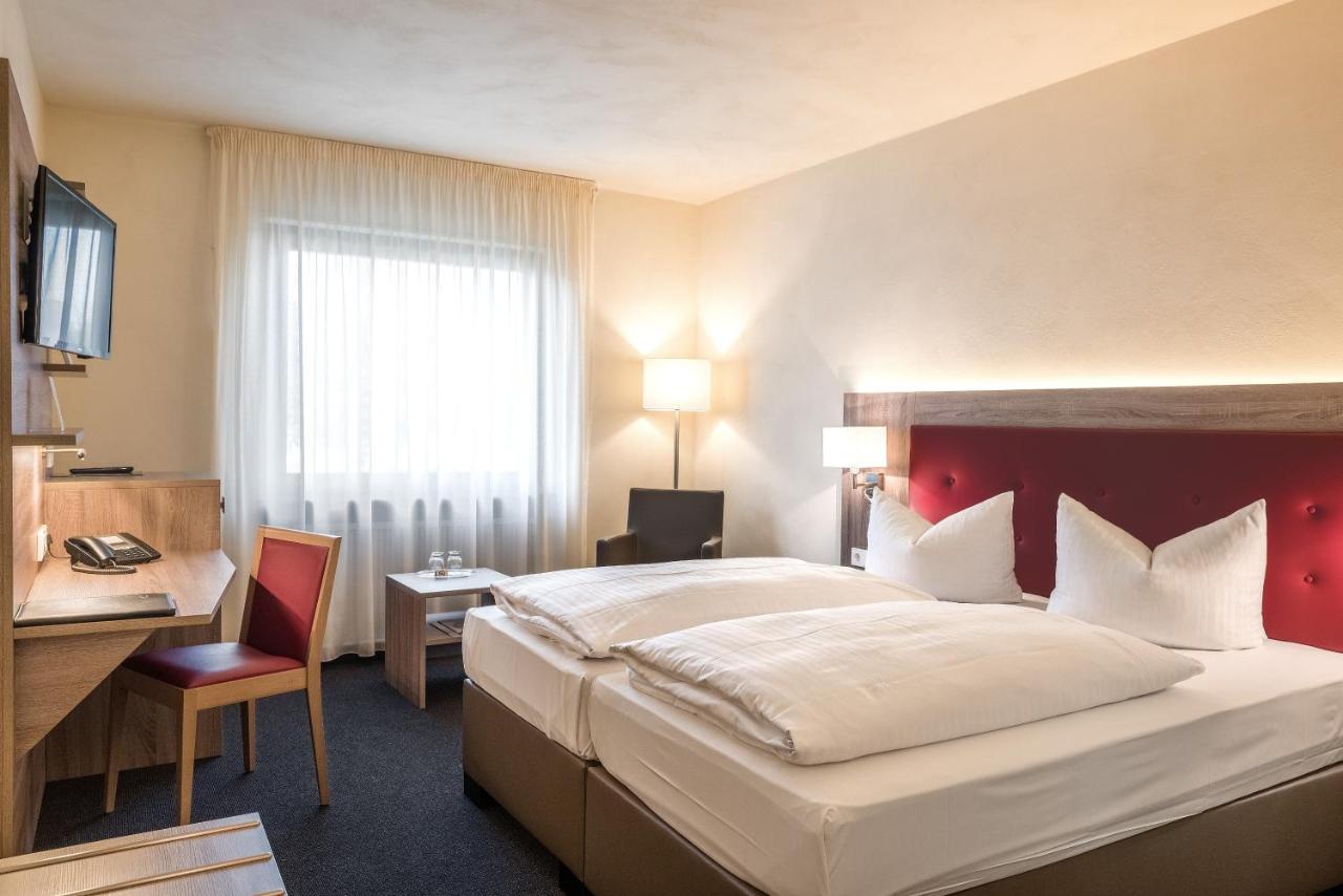 Hotel Vorfelder Валльдорф Екстер'єр фото